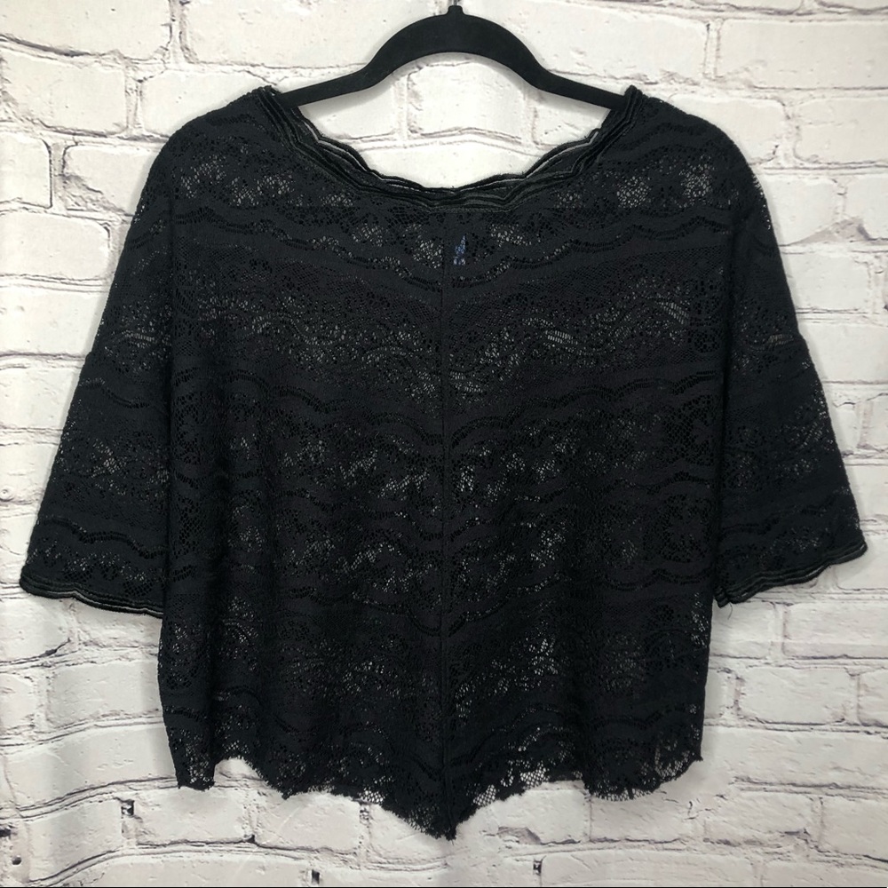 Free People black oversized loose lace crop top size XS